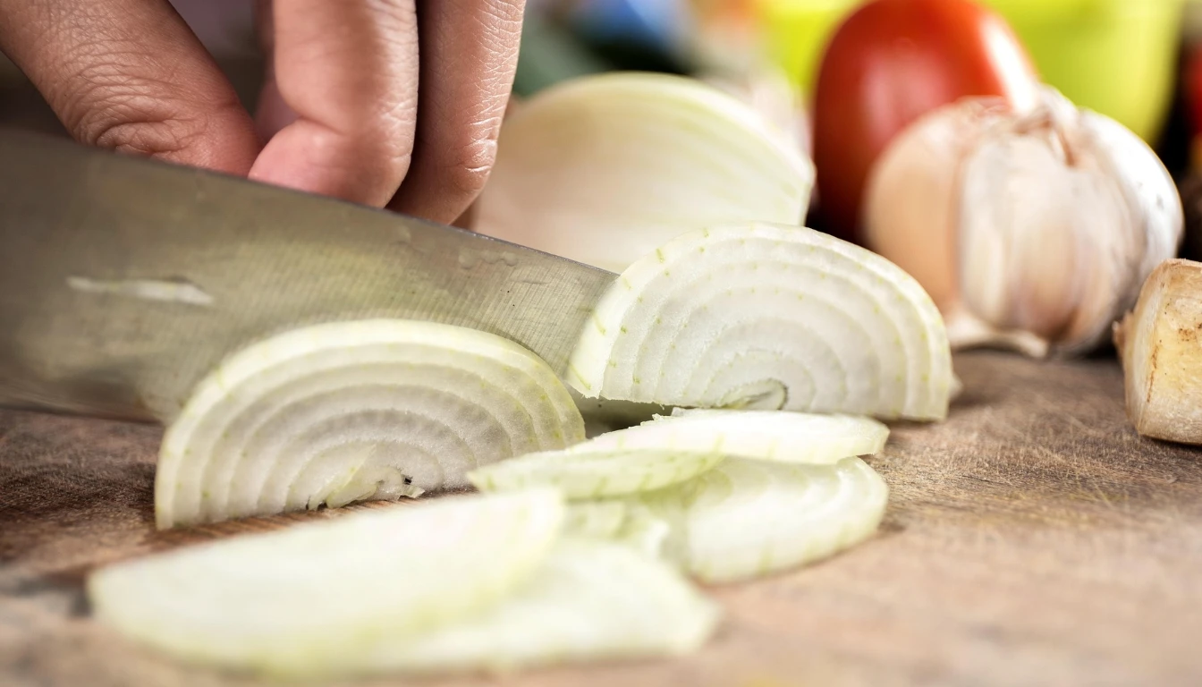 Adeus, Odores Indesejados: Aprenda a Eliminar o Cheiro de Alho e Cebola das Suas Mãos!